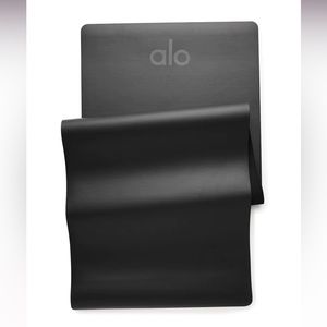 Alo Warrior Yoga Mat - Black